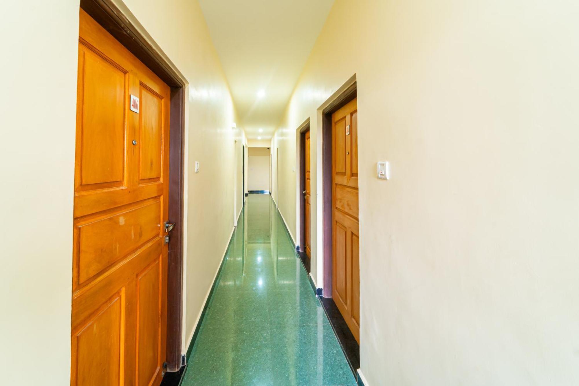 Treebo Green Village Resort - Goa Maneri  Luaran gambar