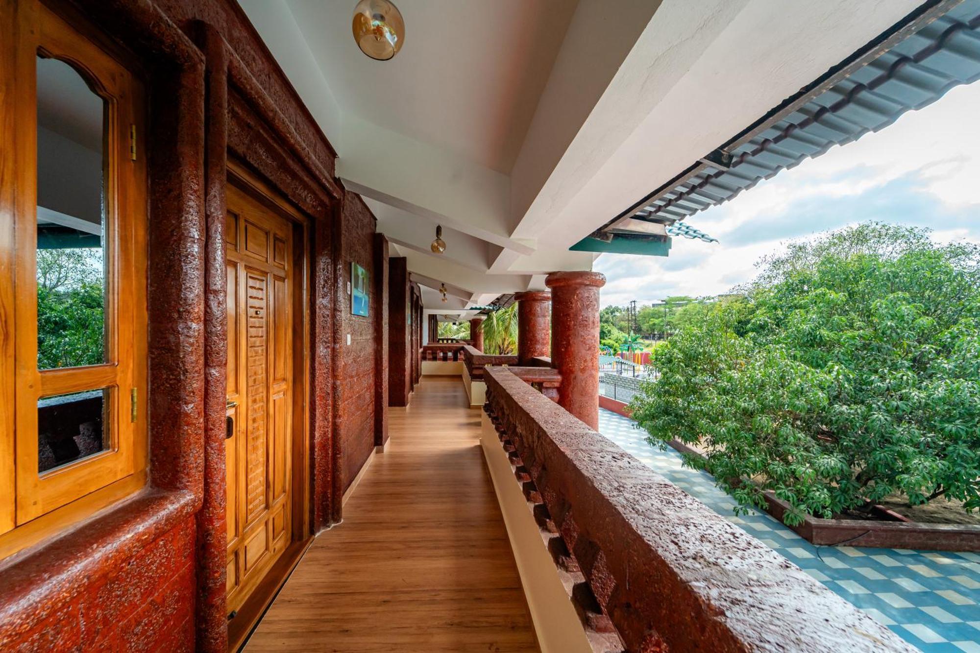 Treebo Green Village Resort - Goa Maneri  Luaran gambar