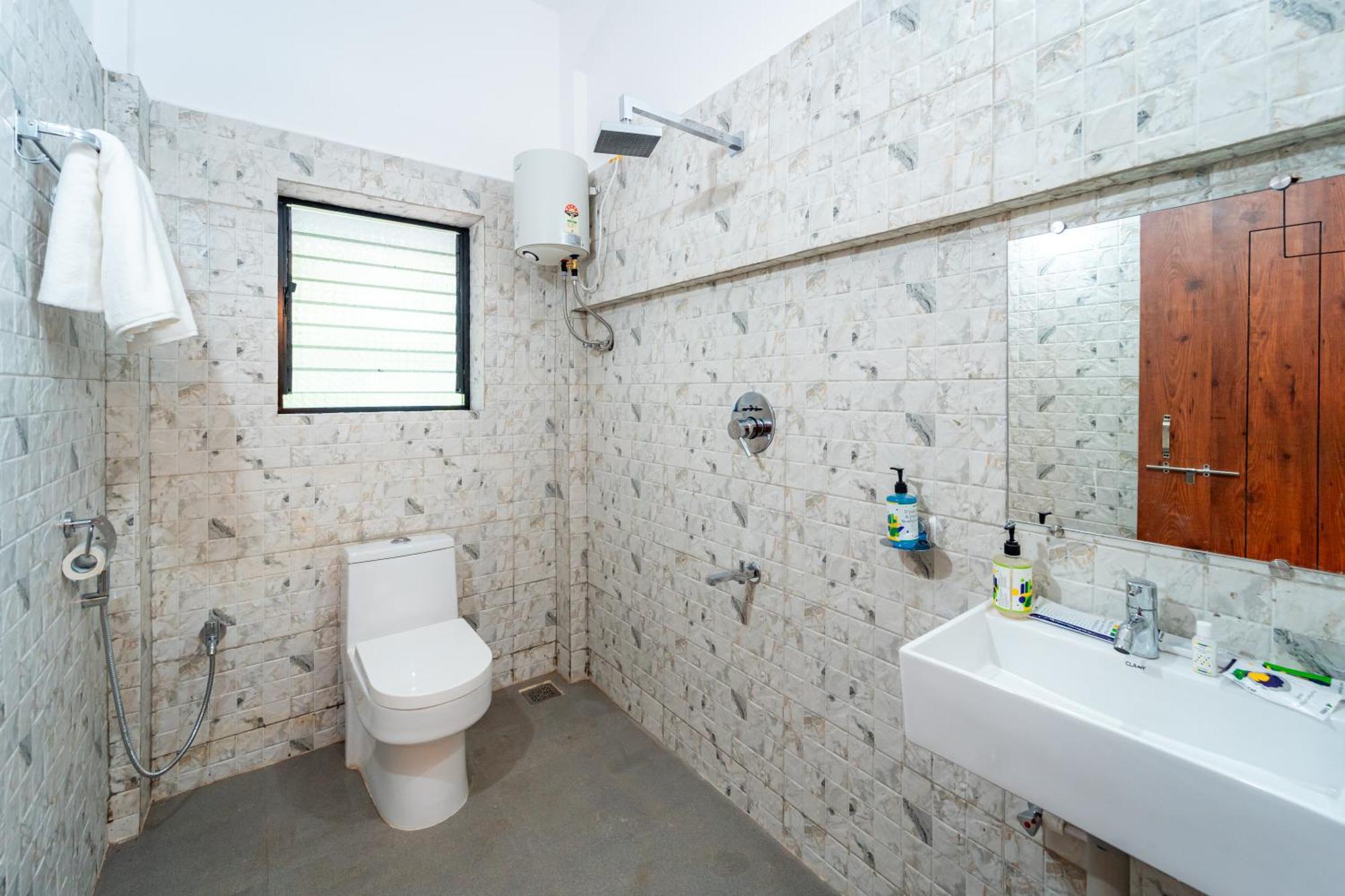 Treebo Green Village Resort - Goa Maneri  Luaran gambar
