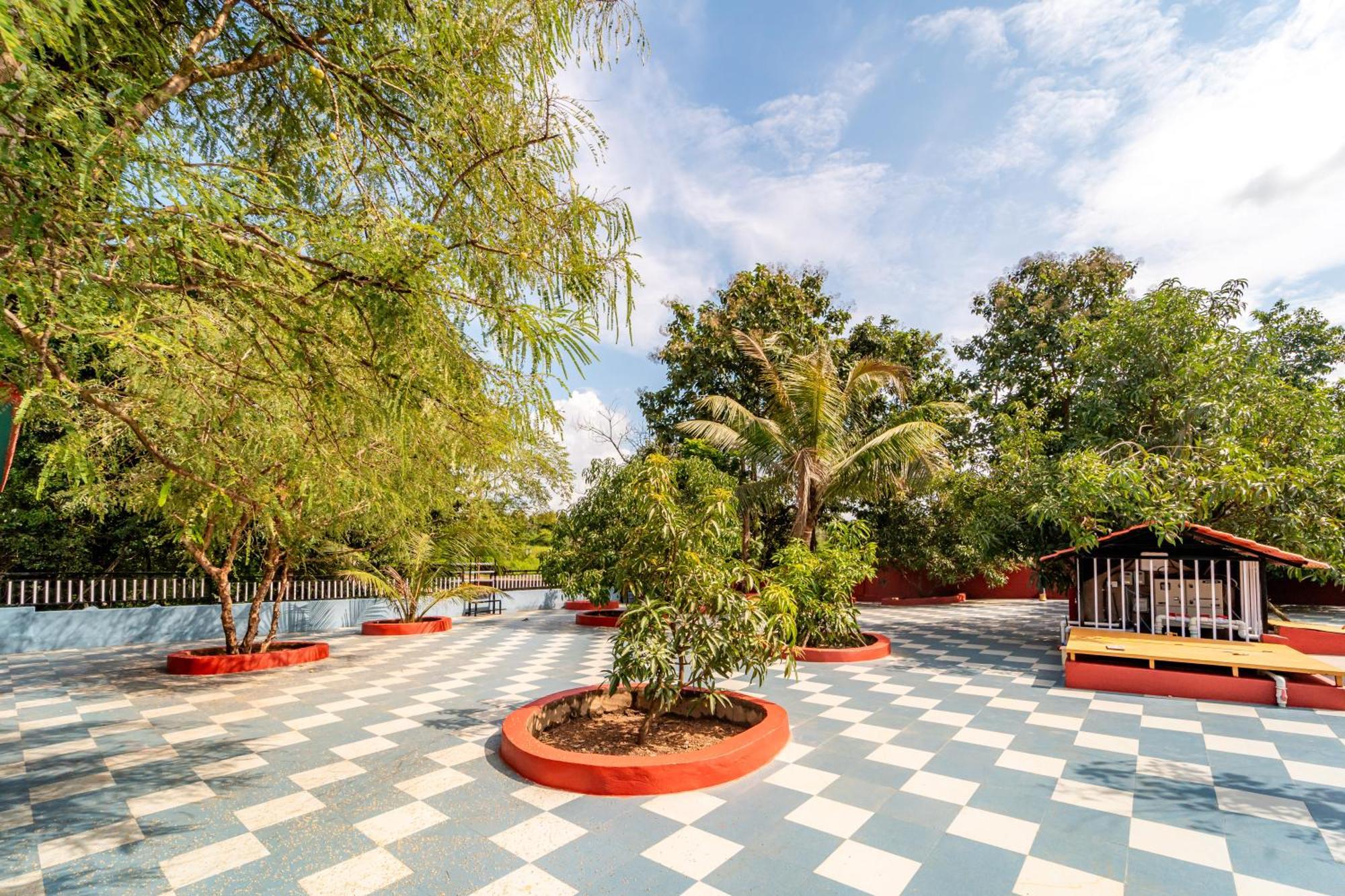 Treebo Green Village Resort - Goa Maneri  Luaran gambar